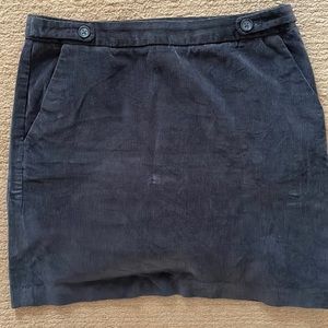 Size 6 Banana Republic grey corduroy skirt